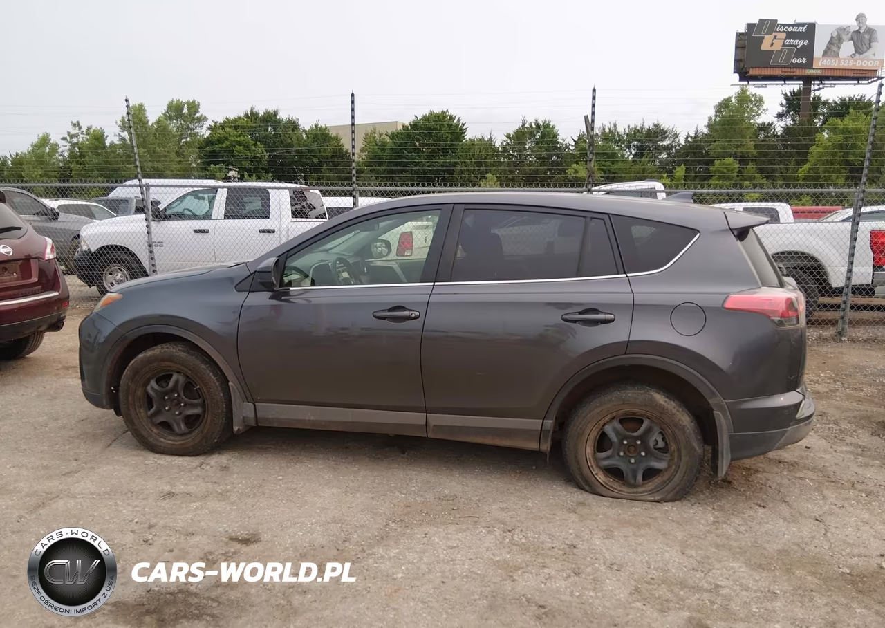 2018 Toyota Rav4 Le VIN:JTMBFREV7JJ209148 - 15
