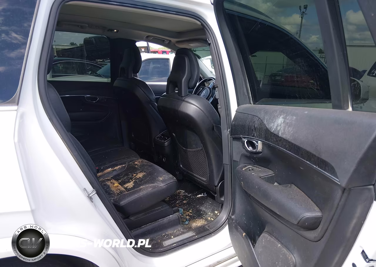 2020 Volvo Xc90 T6 Momentum 7 Passenger VIN:YV4A22PK9L1593273 - 8