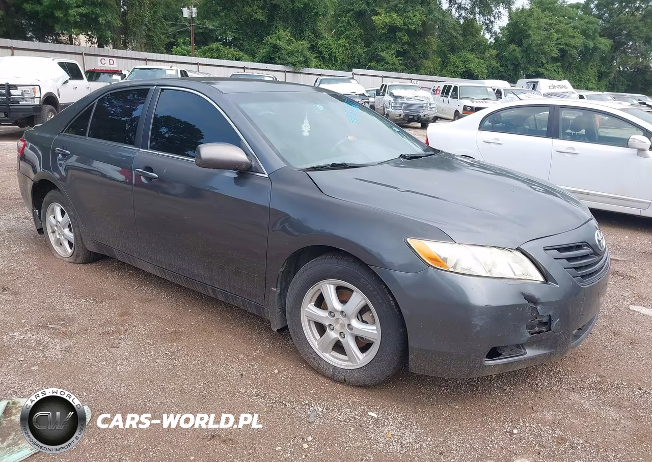 2007 Toyota Camry Le – zdjęcie 1 z 14