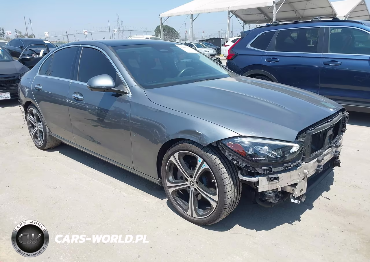 2022 Mercedes-Benz C 300 Sedan – zdjęcie 1 z 17
