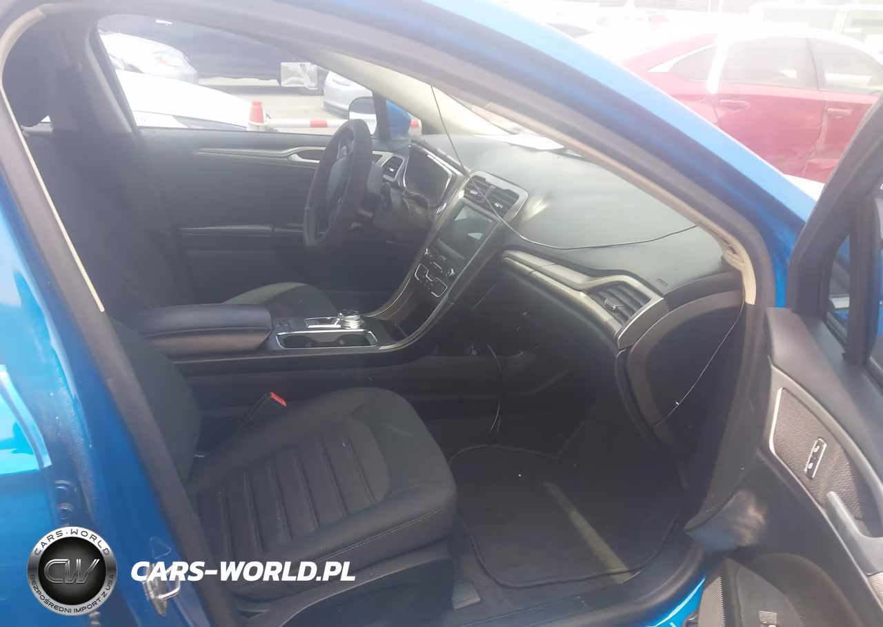 2020 Ford Fusion Se VIN:3FA6P0HD3LR256284 - 5
