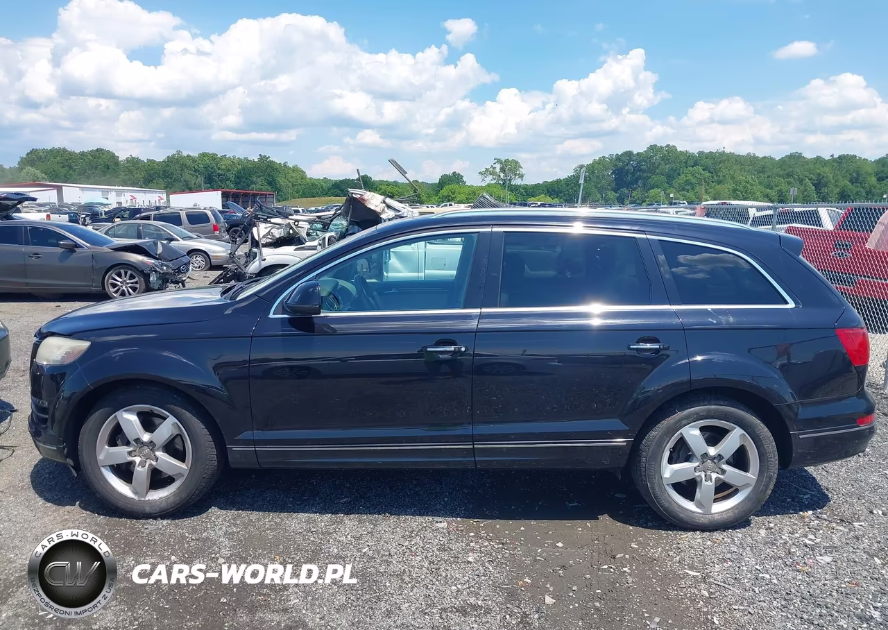 2015 Audi Q7 3.0T Premium VIN:WA1LGBFEXFD024664 - 14