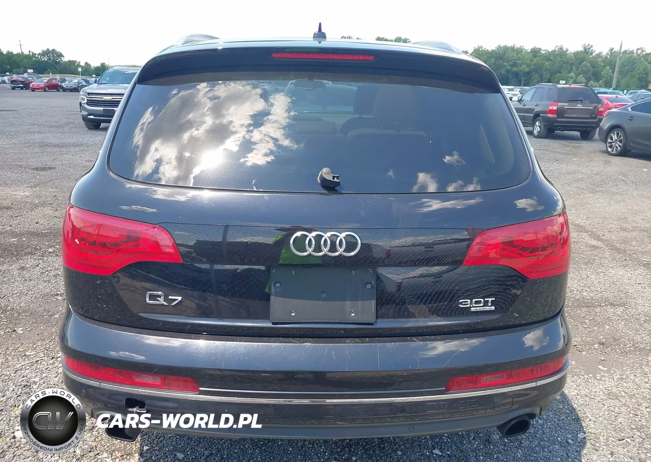 2015 Audi Q7 3.0T Premium VIN:WA1LGBFEXFD024664 - 16