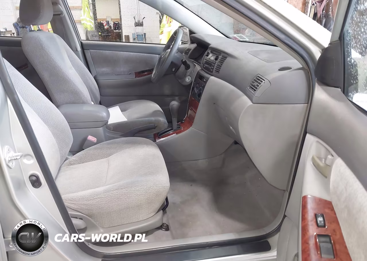 2004 Toyota Corolla Le VIN:JTDBR32E742035413 - 5
