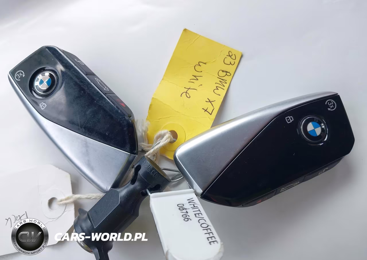 2023 BMW X7 xDrive40I VIN:5UX23EM01P9R06766 - 11