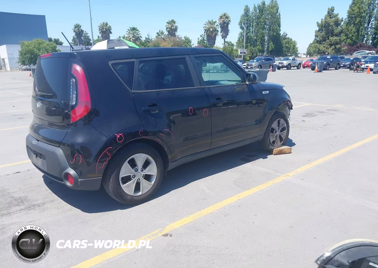 2016 Kia Soul VIN:KNDJN2A23G7245863 - 4