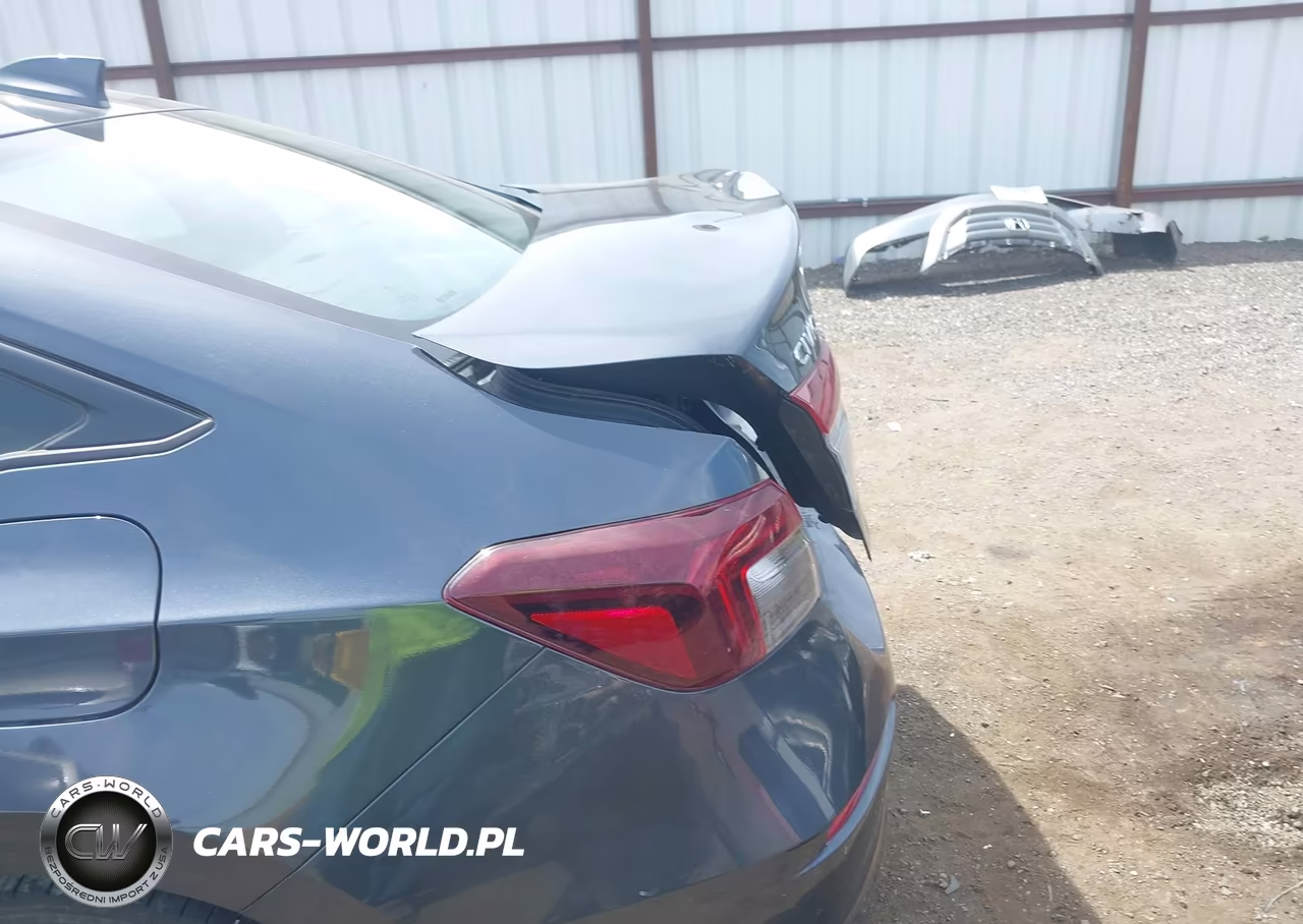 2025 Honda Civic Sport VIN:2HGFE2F52SH603073 - 18