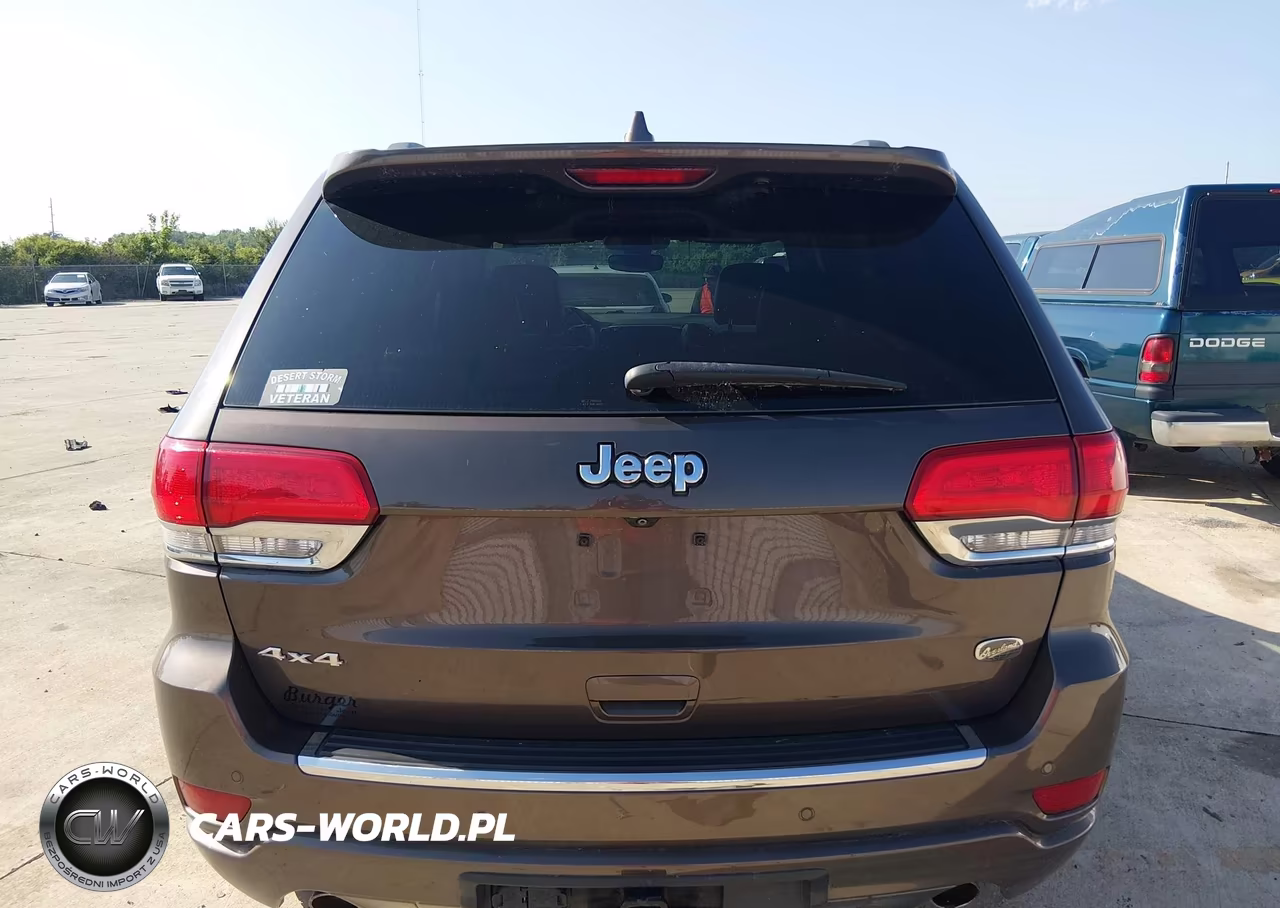 2017 Jeep Grand Cherokee Overland VIN:1C4RJFCG9HC959486 - 16