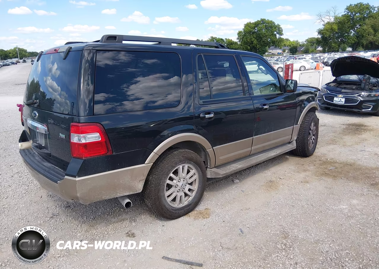 2014 Ford Expedition Xlt VIN:1FMJU1J54EEF18790 - 4
