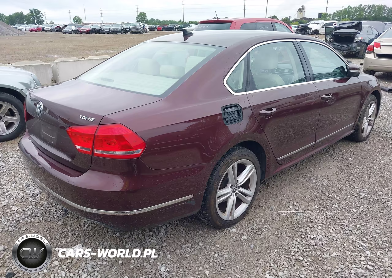 2013 Volkswagen Passat 2.0L Tdi Se VIN:1VWBN7A34DC035282 - 4