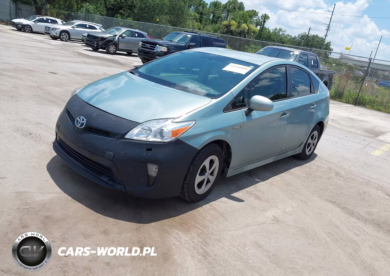2013 Toyota Prius Two VIN:JTDKN3DU8D5641933 - 2