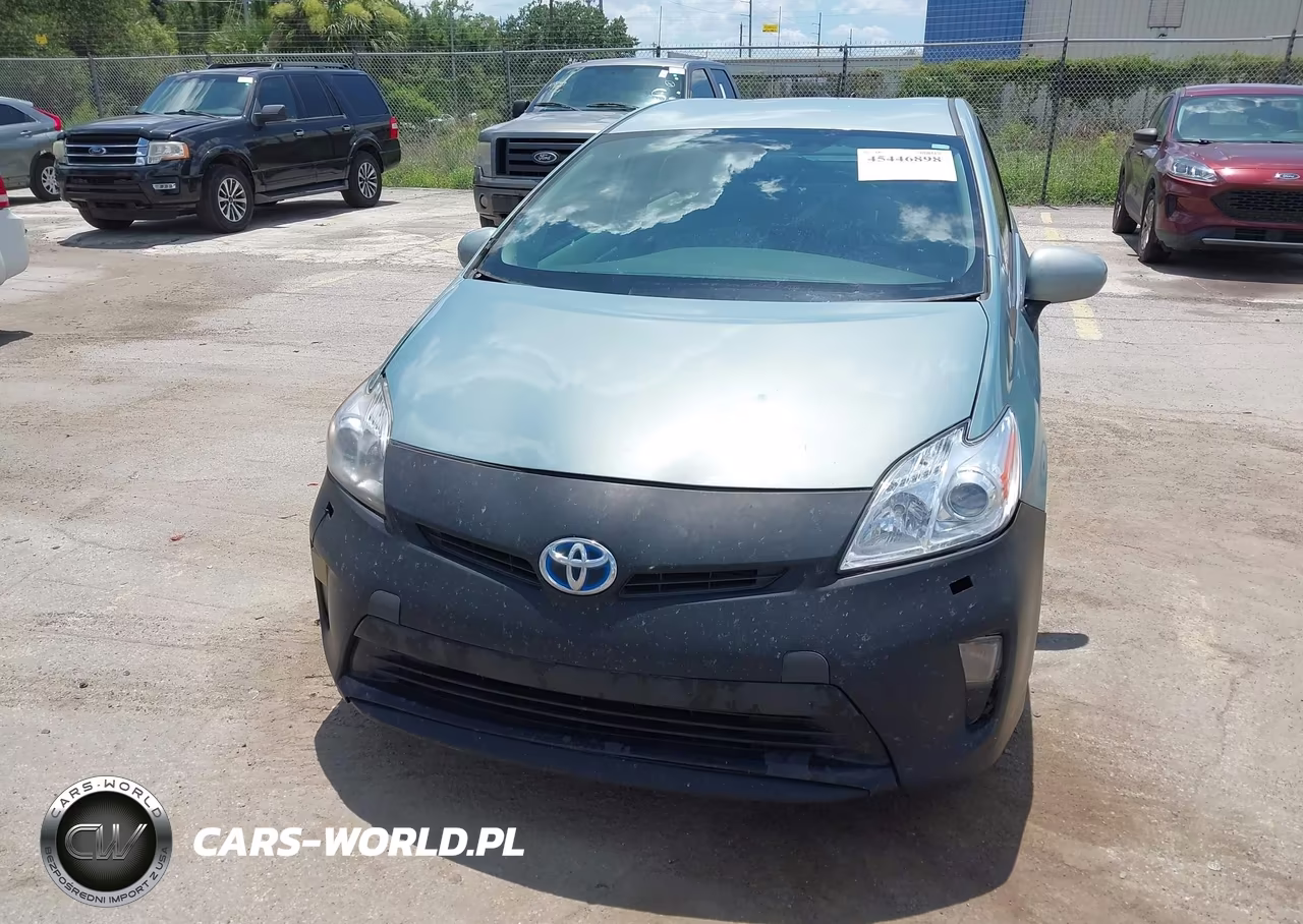 2013 Toyota Prius Two VIN:JTDKN3DU8D5641933 - 6