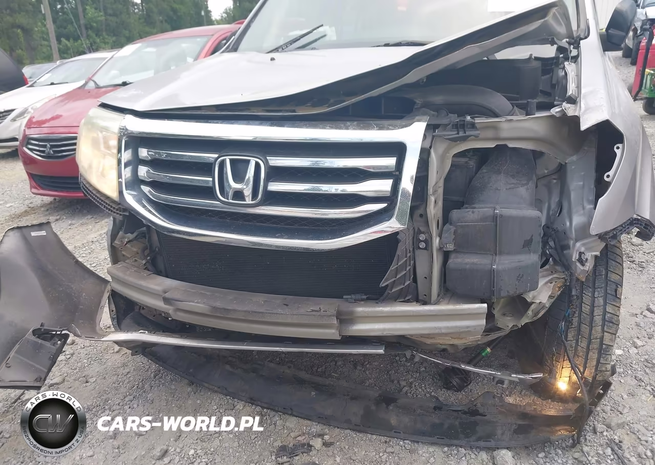 2013 Honda Pilot Lx VIN:5FNYF3H20DB040742 - 6