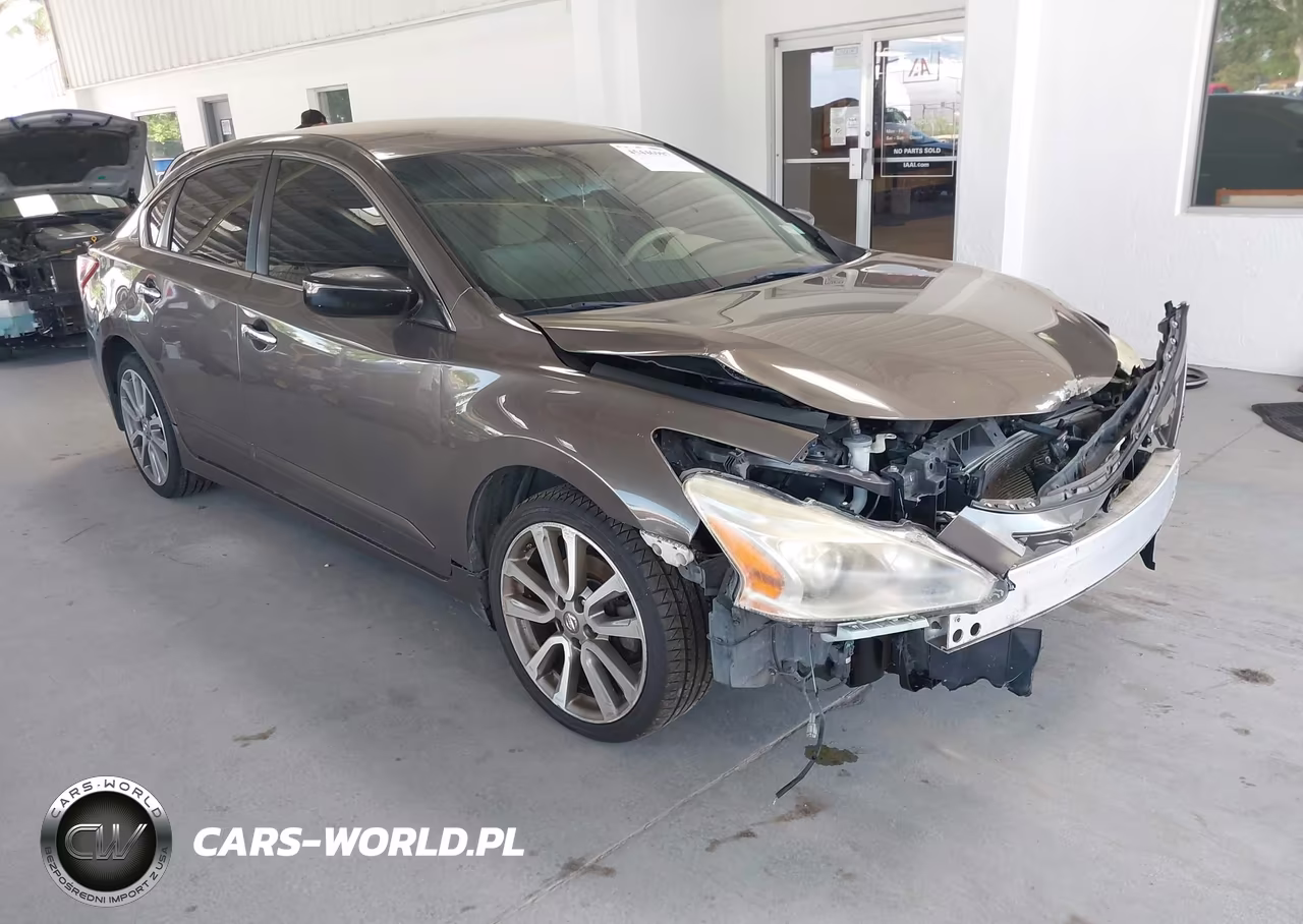 2013 Nissan Altima 2.5 S – zdjęcie 1 z 17