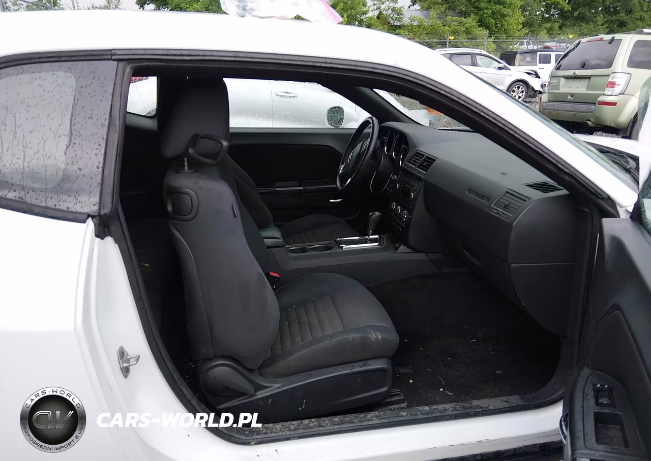 2014 Dodge Challenger Sxt VIN:2C3CDYAG9EH110600 - 5