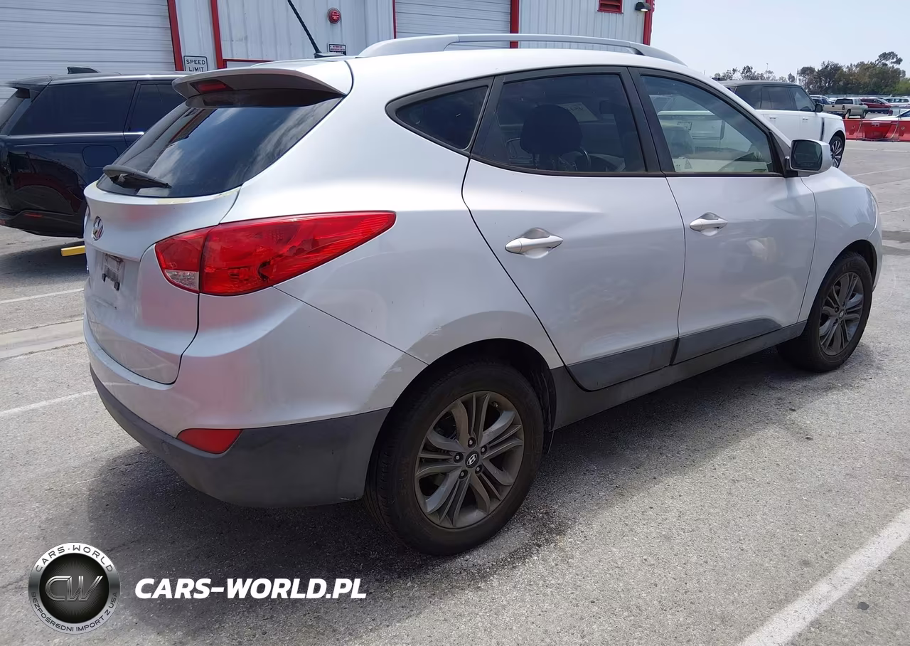 2014 Hyundai Tucson Se VIN:KM8JU3AG6EU922032 - 4