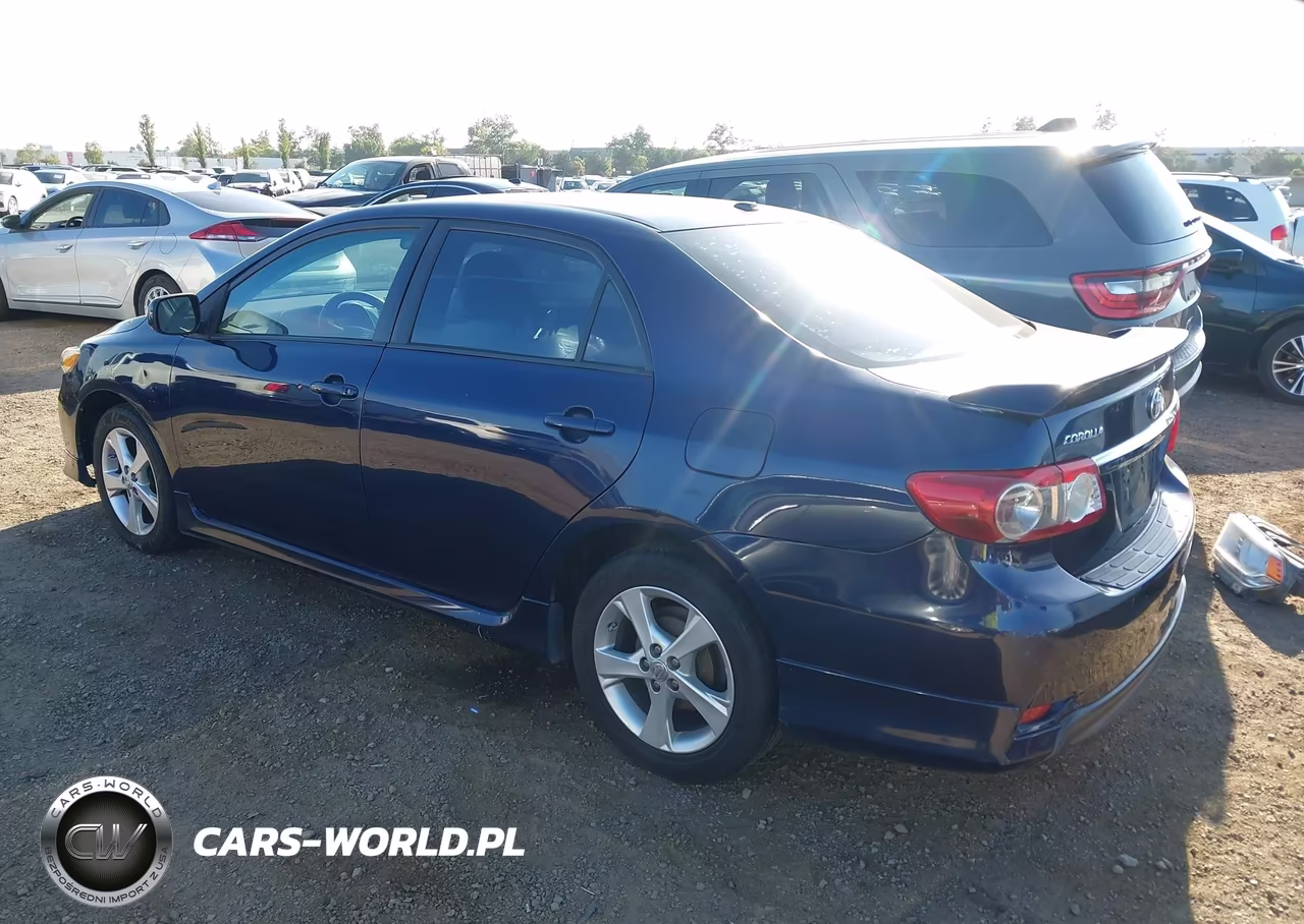 2011 Toyota Corolla S VIN:2T1BU4EE7BC732207 - 3