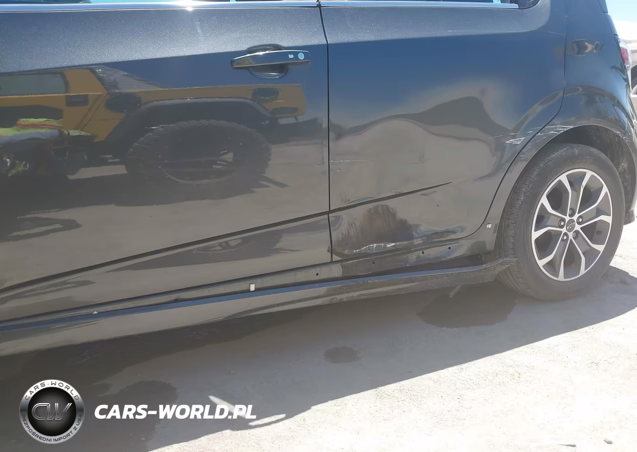 2018 Chevrolet Sonic Lt Auto VIN:1G1JD6SH1J4104014 - 17