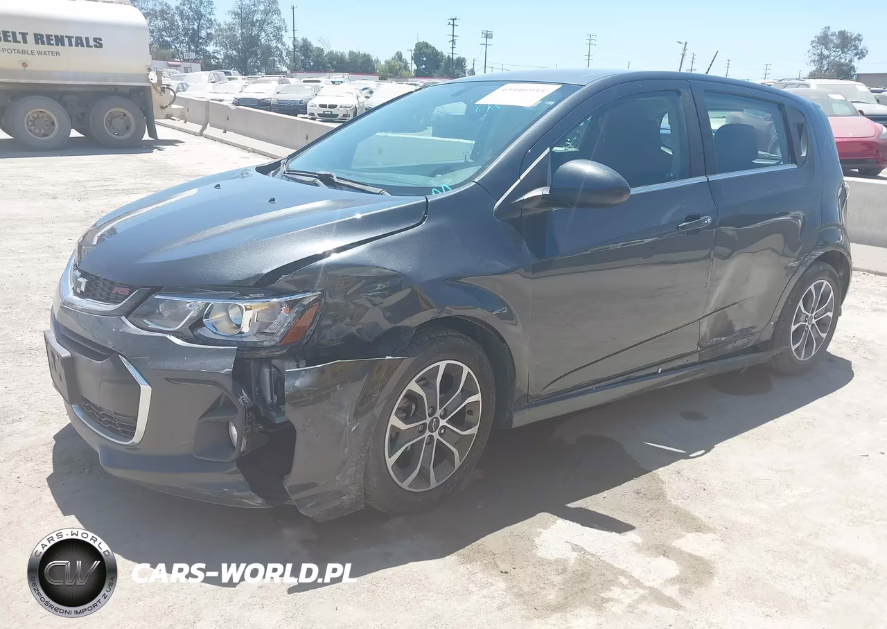 2018 Chevrolet Sonic Lt Auto VIN:1G1JD6SH1J4104014 - 2