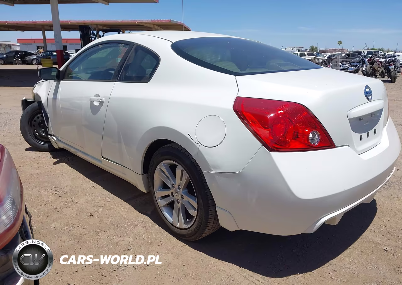 2013 Nissan Altima 2.5 S VIN:1N4AL2EP9DC144136 - 3
