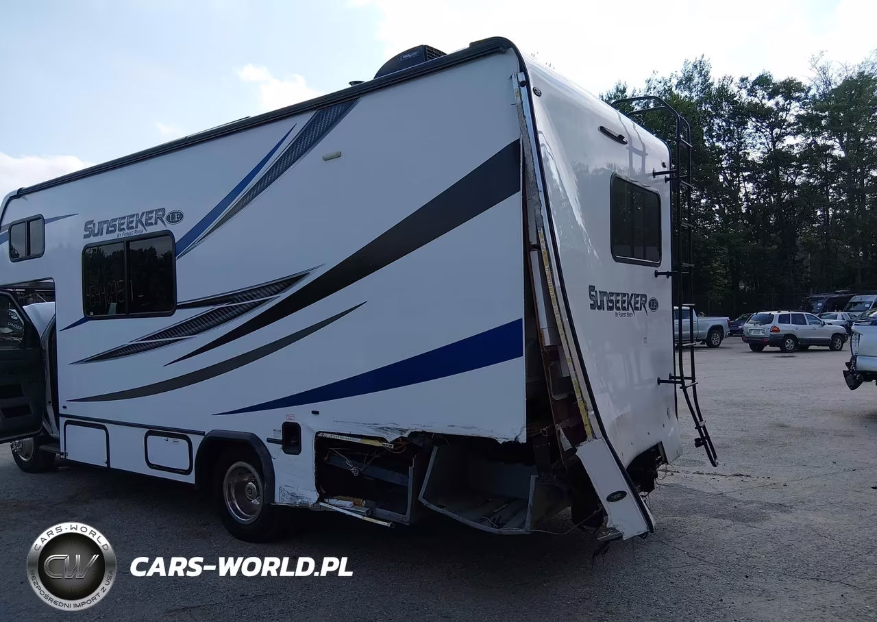 2021 Ford E-350 Cutaway VIN:1FDWE3FNXMDC35306 - 11