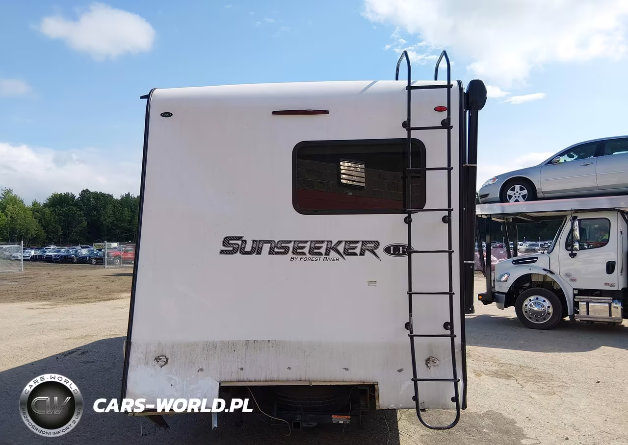 2021 Ford E-350 Cutaway VIN:1FDWE3FNXMDC35306 - 15