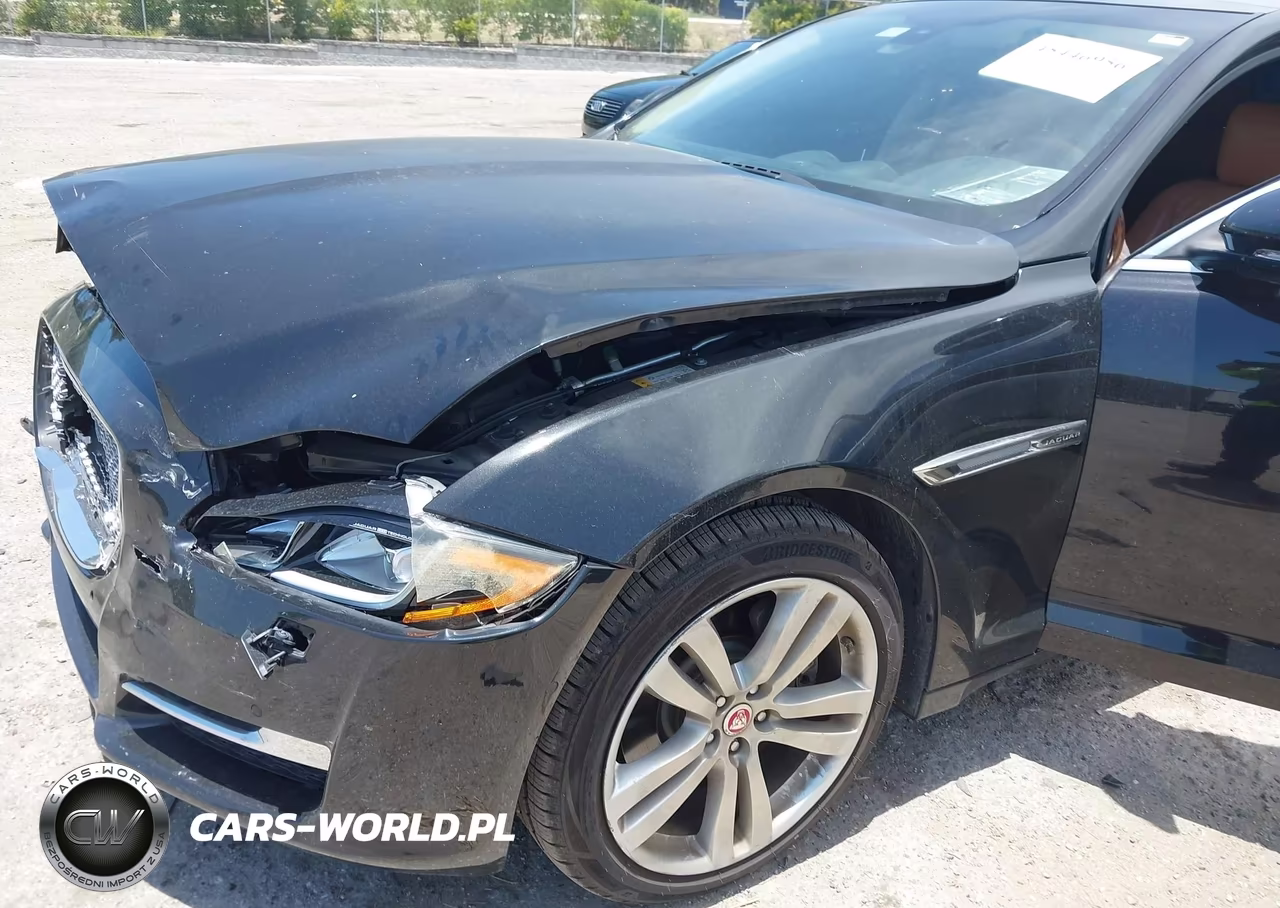 2016 Jaguar Xj Xjl Portfolio VIN:SAJWA2G75G8W01066 - 6