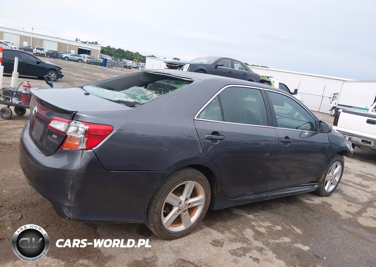 2014 Toyota Camry Se VIN:4T1BF1FK1EU755918 - 14