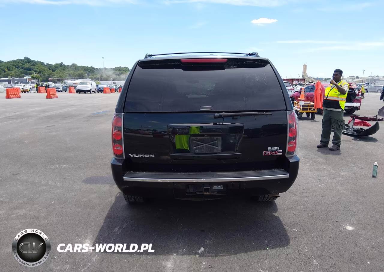 2014 GMC Yukon Denali VIN:1GKS1EEF4ER140267 - 17