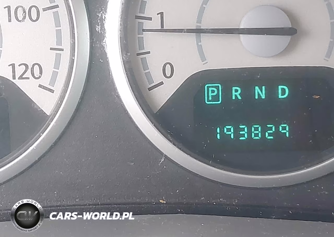 2010 Chrysler Town & Country Lx VIN:2A4RR4DE5AR315047 - 15
