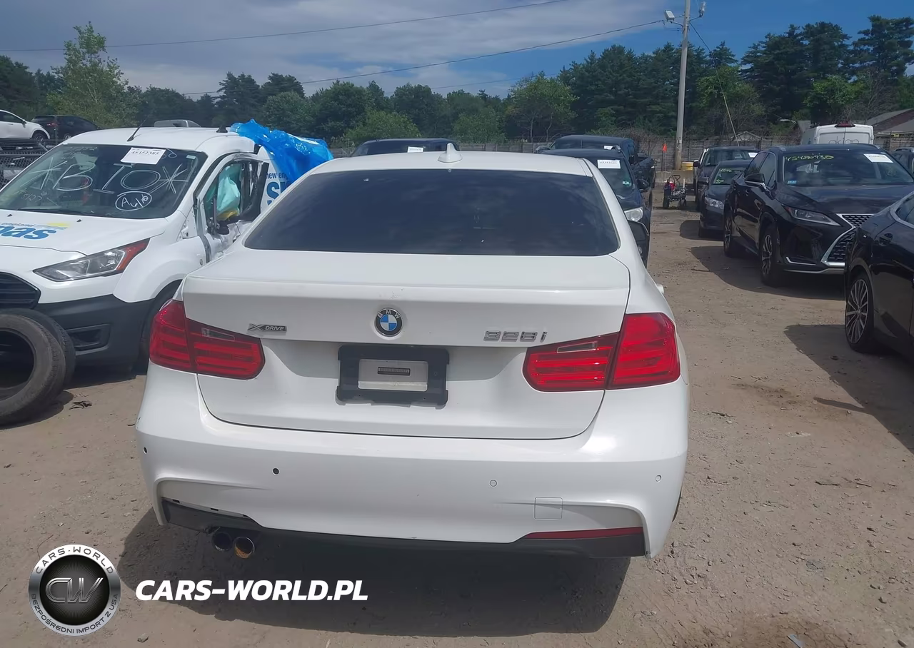 2015 BMW 328I xDrive VIN:WBA3B5G58FNS12093 - 16