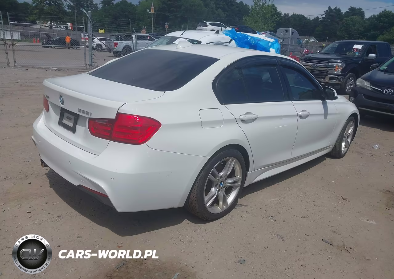2015 BMW 328I xDrive VIN:WBA3B5G58FNS12093 - 4