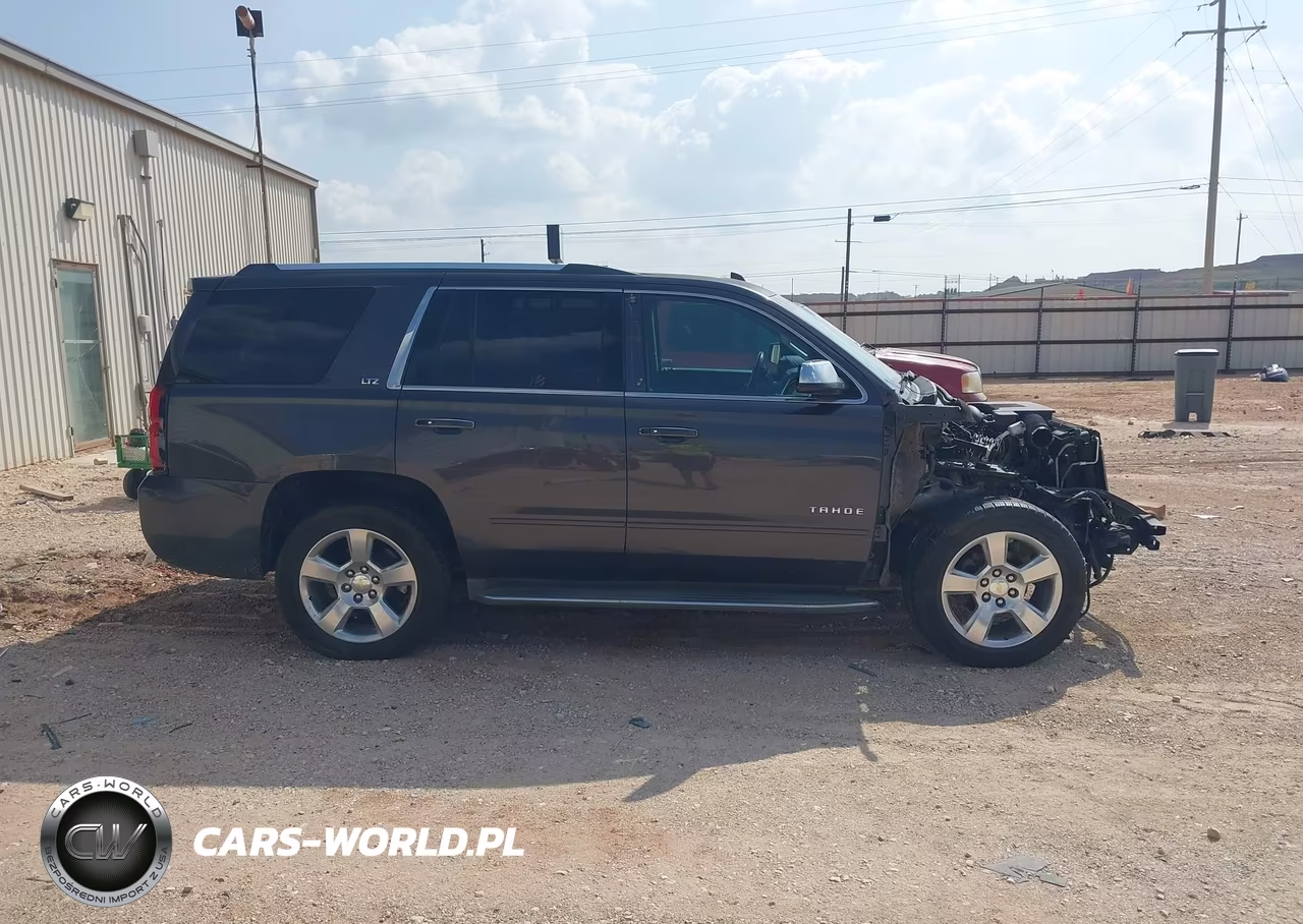 2015 Chevrolet Tahoe Ltz VIN:1GNSCCKC3FR520746 - 14
