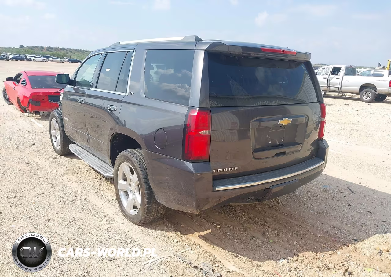 2015 Chevrolet Tahoe Ltz VIN:1GNSCCKC3FR520746 - 3