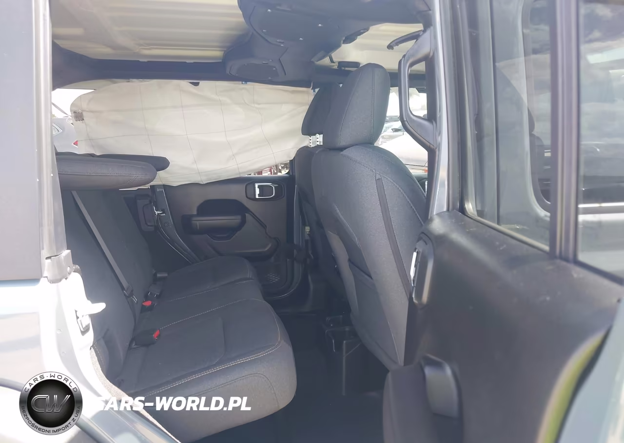 2025 Jeep Wrangler 4-Door Summit 4X4 VIN:1C4PJXDG5SW616269 - 8