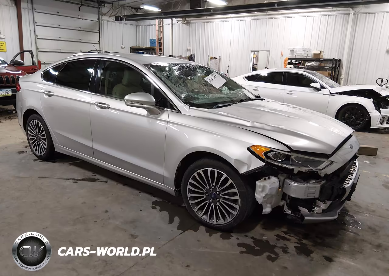 2018 Ford Fusion Titanium – zdjęcie 1 z 19