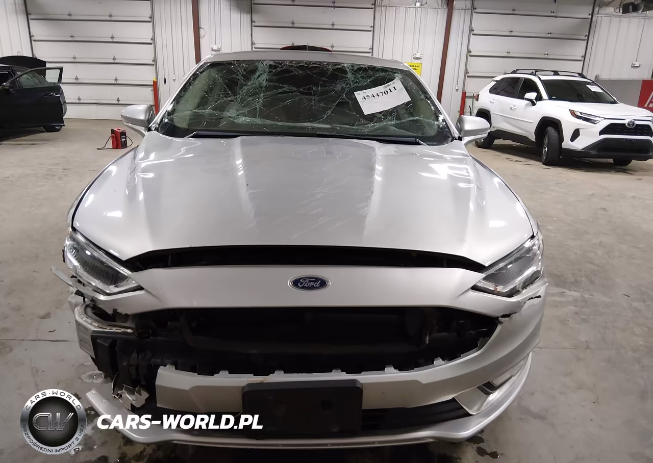 2018 Ford Fusion Titanium VIN:3FA6P0D91JR225355 - 13