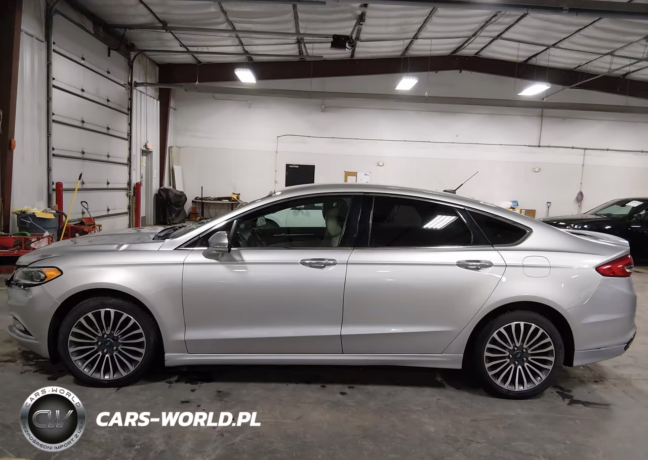 2018 Ford Fusion Titanium VIN:3FA6P0D91JR225355 - 15