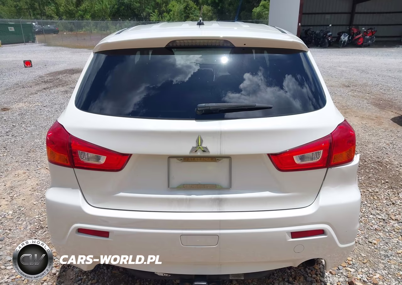 2011 Mitsubishi Outlander Sport Es VIN:JA4AP3AU9BZ005841 - 16