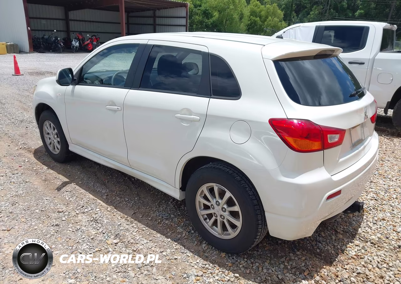 2011 Mitsubishi Outlander Sport Es VIN:JA4AP3AU9BZ005841 - 3