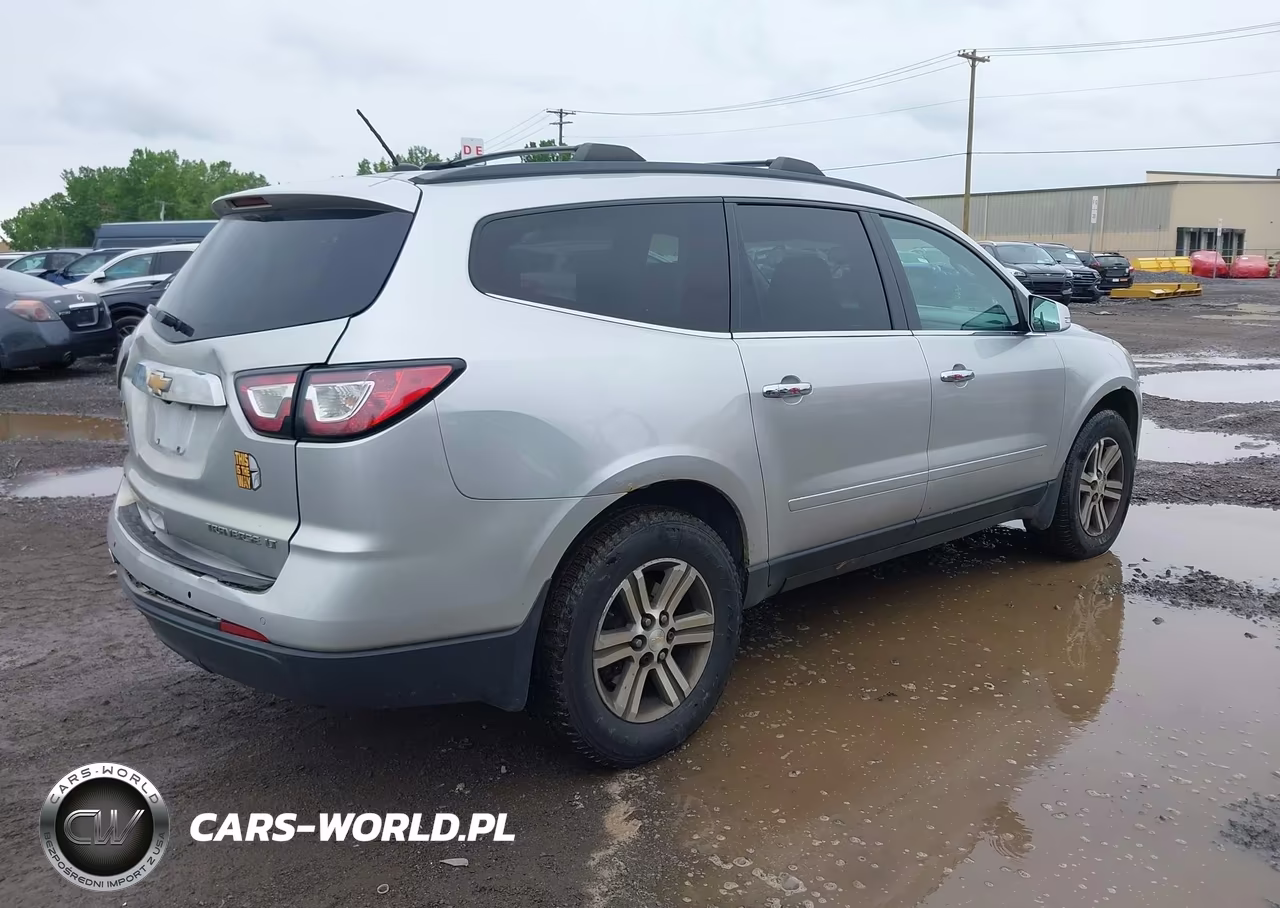 2015 Chevrolet Traverse Lt VIN:1GNKVHKD2FJ118893 - 4