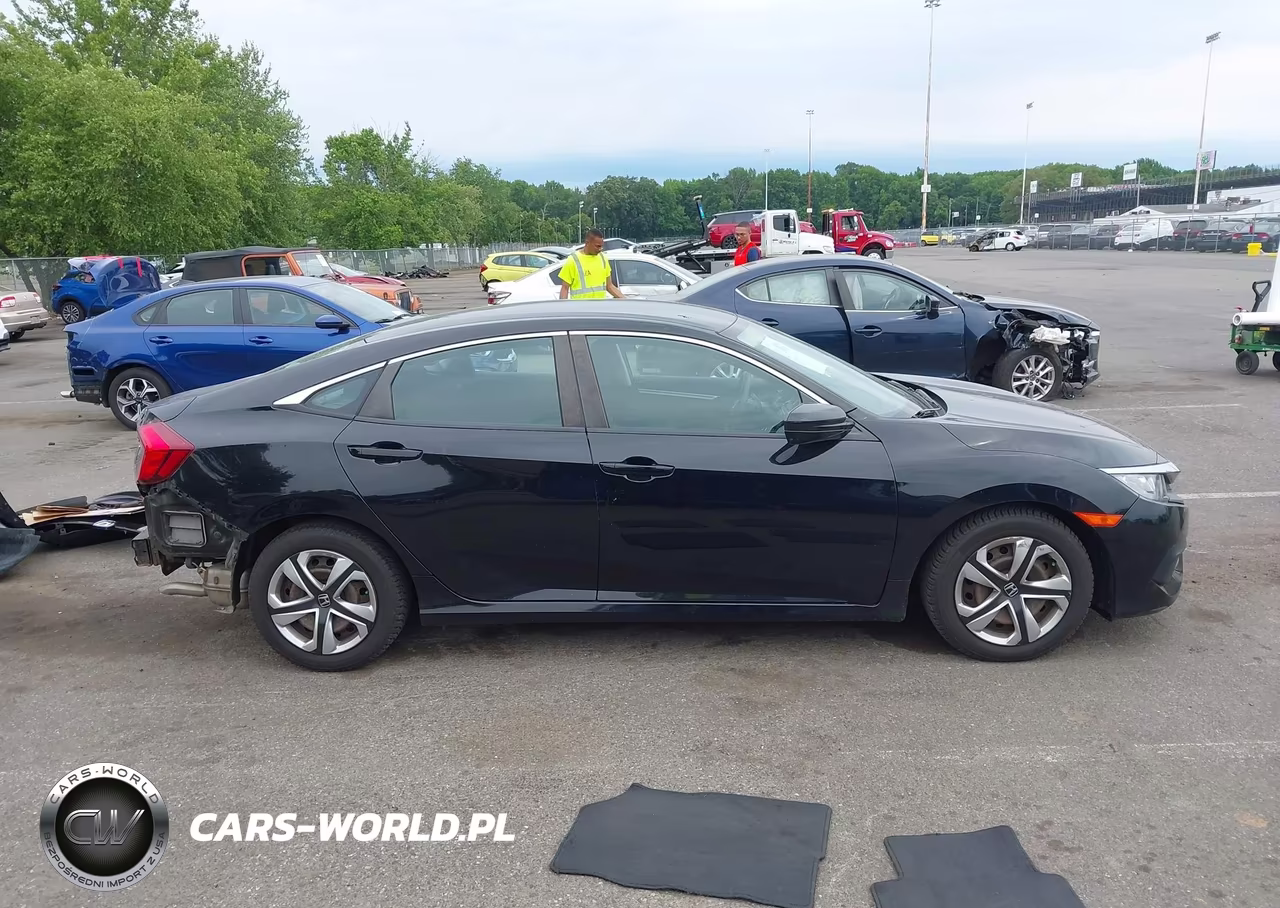 2018 Honda Civic Lx VIN:2HGFC2F50JH558283 - 14