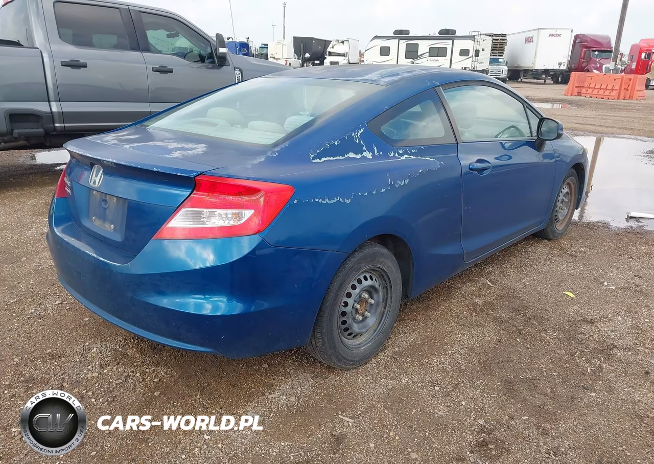 2012 Honda Civic Lx VIN:2HGFG3B5XCH549027 - 4
