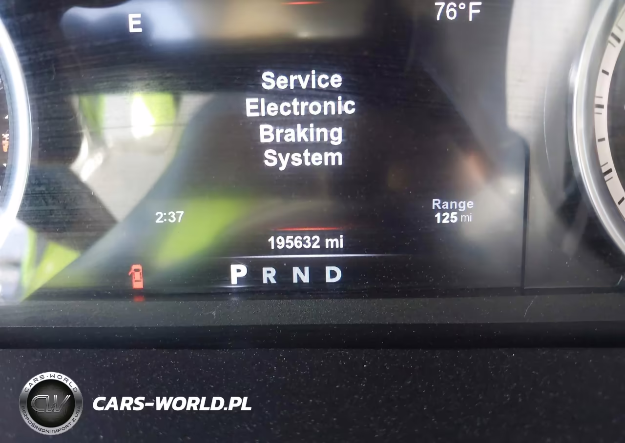 2015 Ram 1500 Laramie VIN:1C6RR6NT6FS591524 - 16