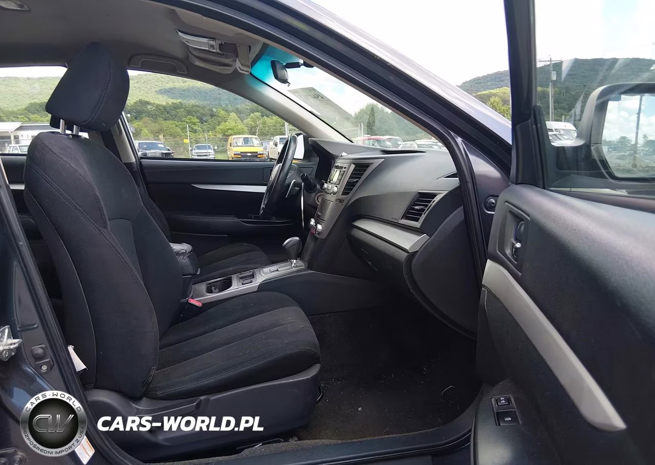 2013 Subaru Legacy 2.5I Premium VIN:4S3BMCC65D3017492 - 5