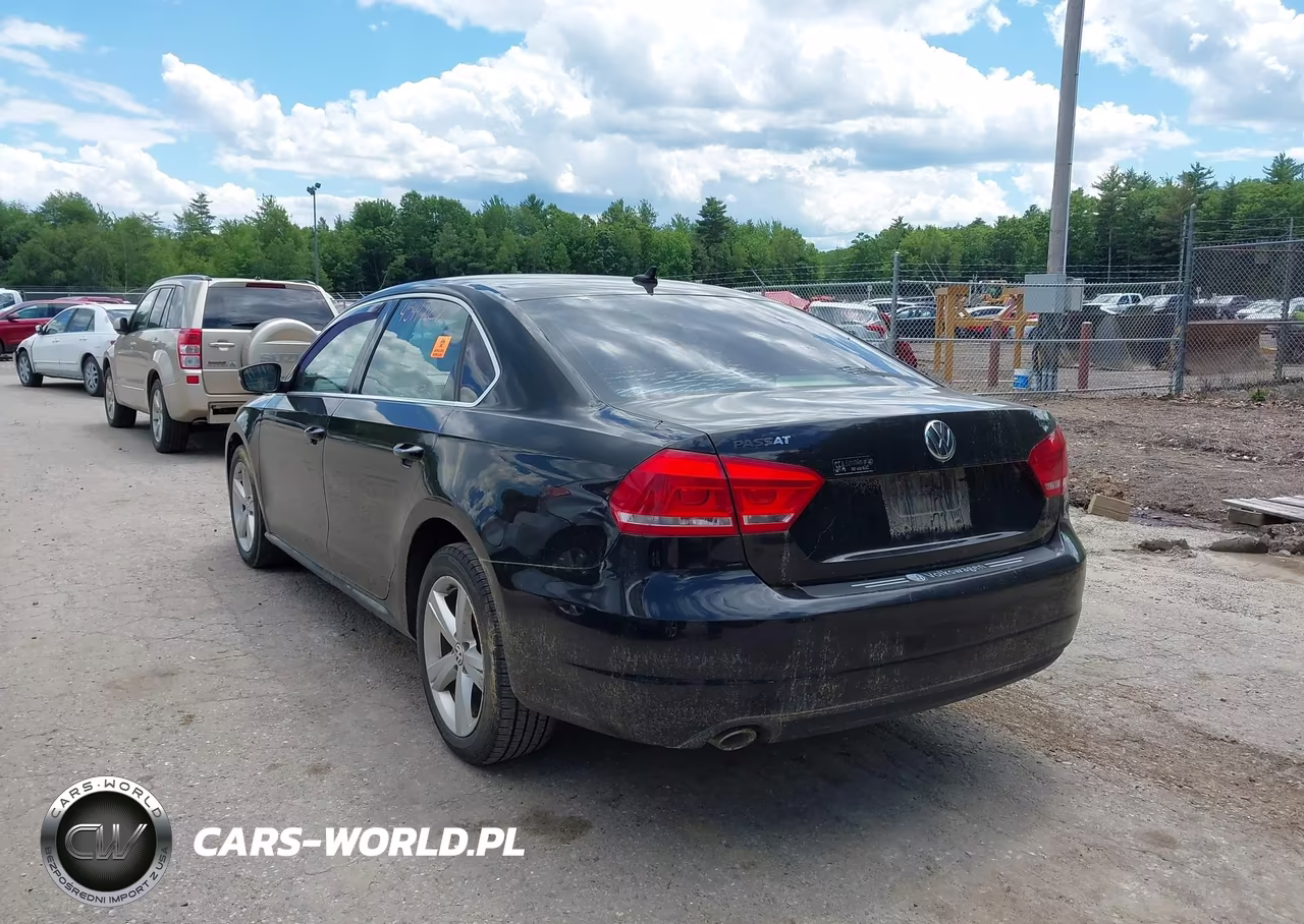 2012 Volkswagen Passat 2.0L Tdi Se VIN:1VWBN7A33CC080468 - 3