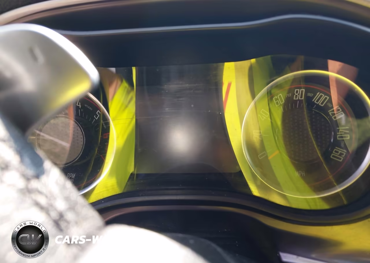 2020 Dodge Challenger R-T VIN:2C3CDZBT7LH124638 - 15