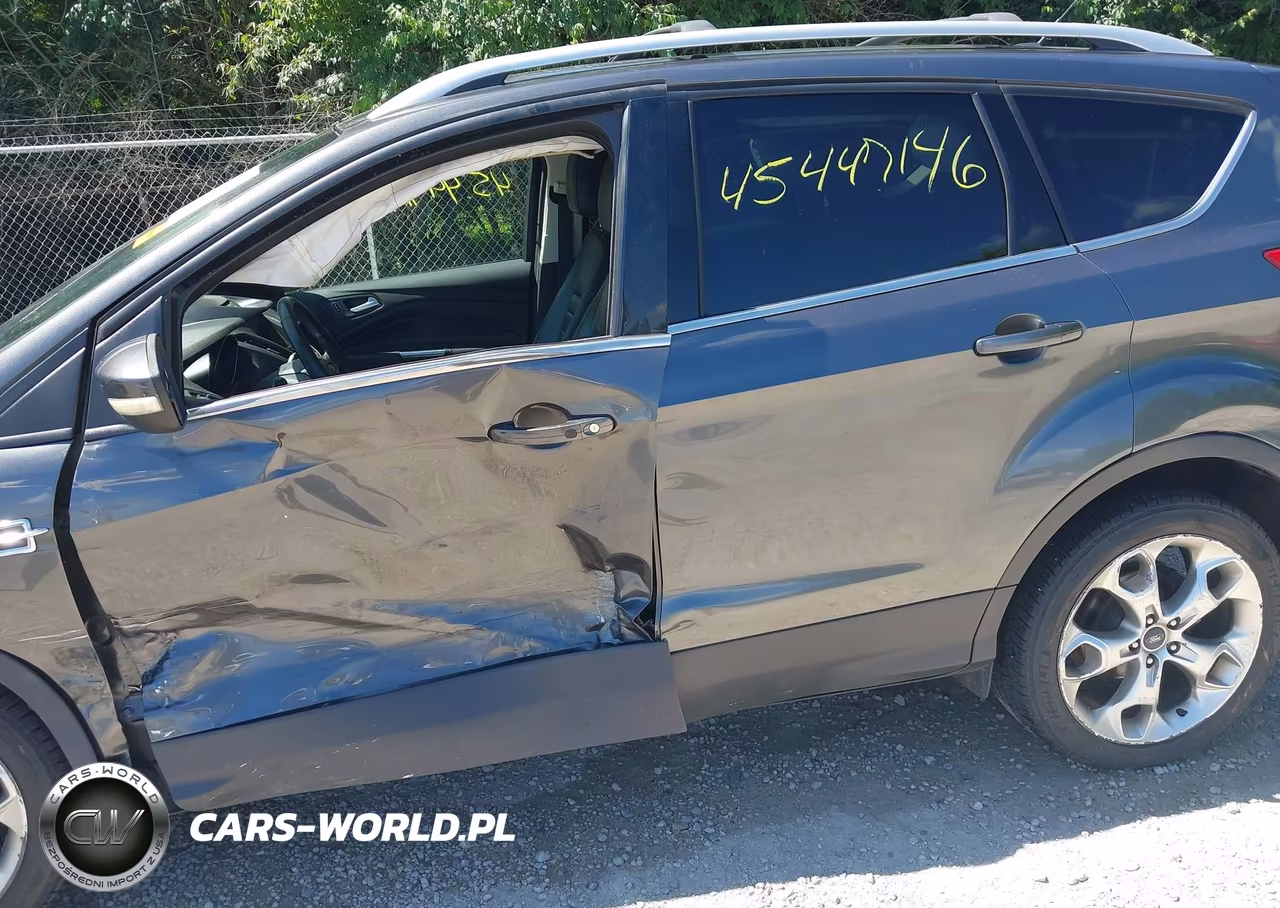2015 Ford Escape Titanium VIN:1FMCU9JX8FUC23949 - 6