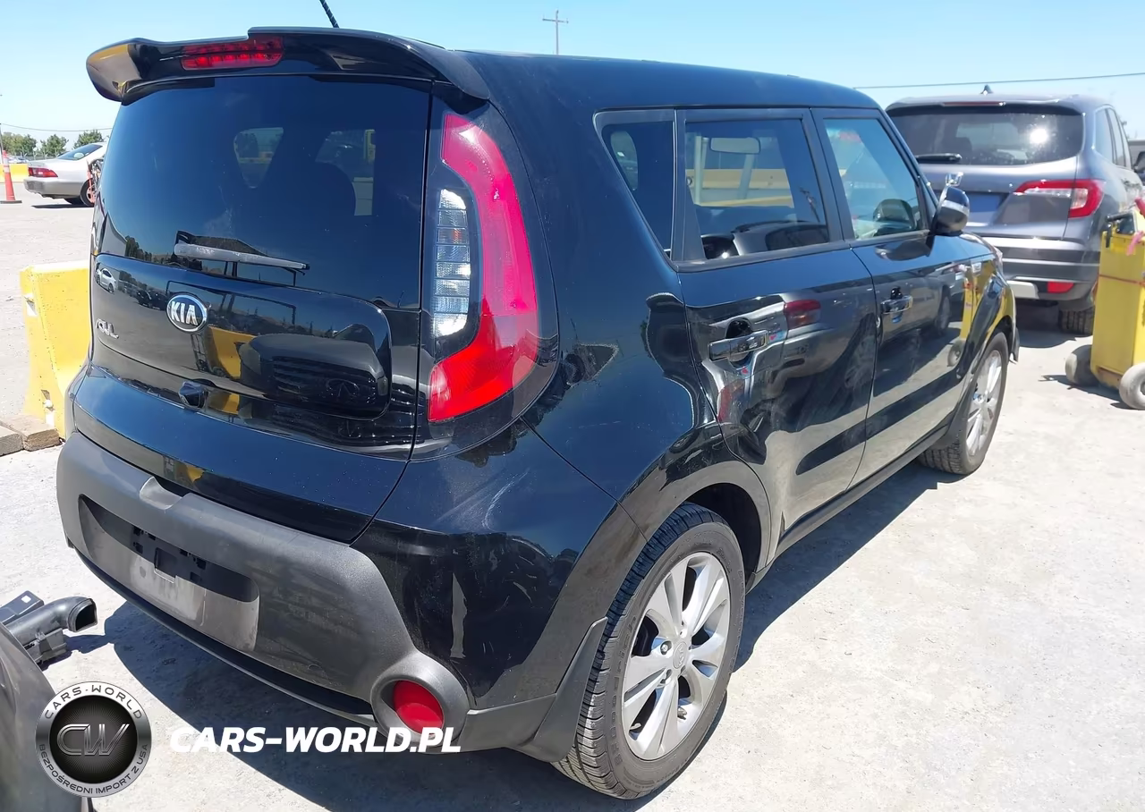 2014 Kia Soul + VIN:KNDJP3A55E7062181 - 4