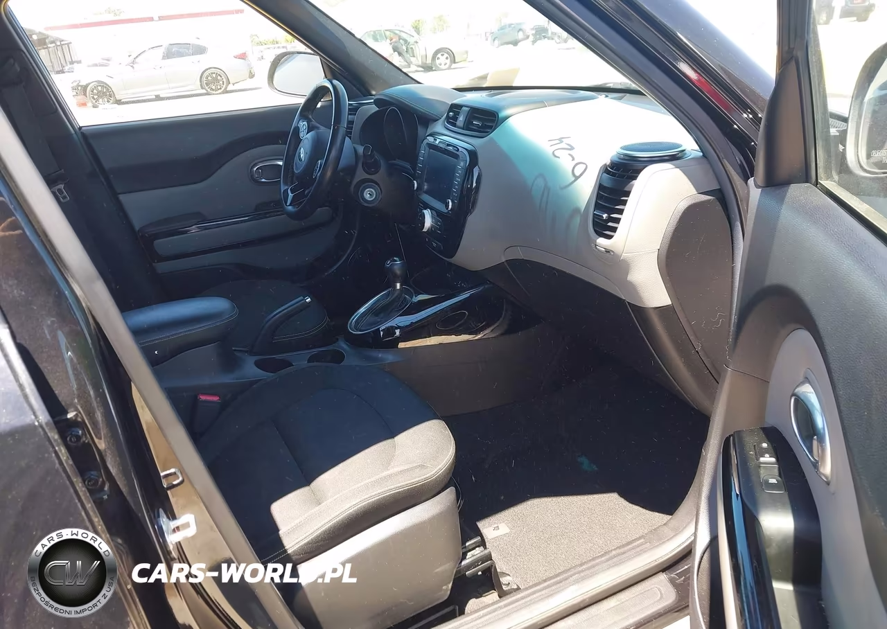 2014 Kia Soul + VIN:KNDJP3A55E7062181 - 5